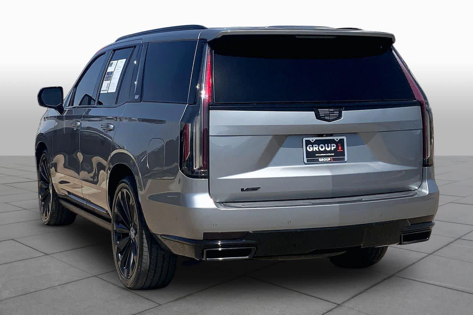 Used 2023 Cadillac Escalade Sport Platinum AWD/4WD image 12