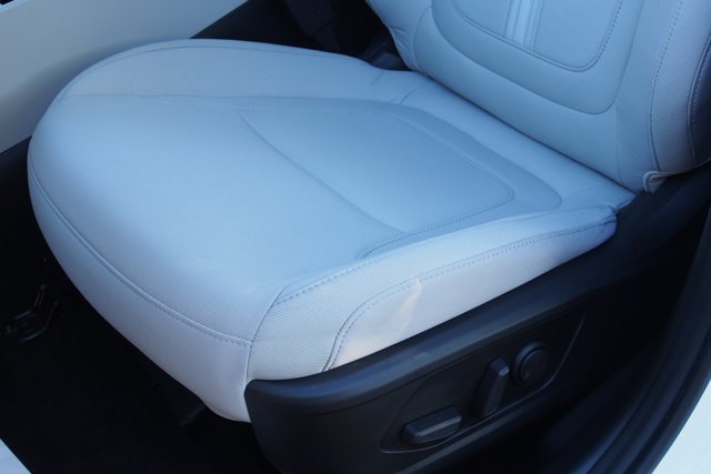 Used 2025 Hyundai Tucson SEL AWD/4WD image 19