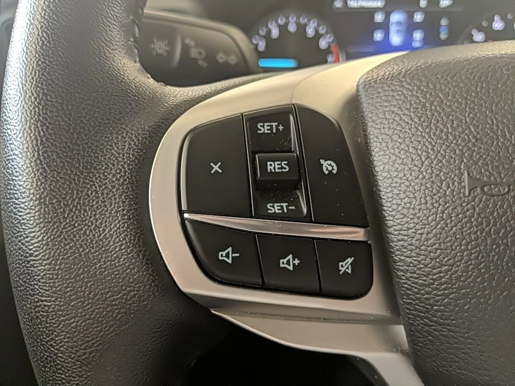 Certified 2023 Ford Explorer XLT w/ Class IV Trailer Tow Package image 17