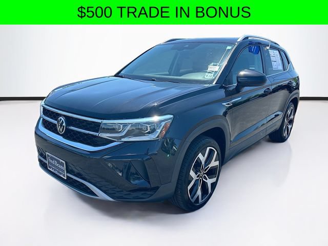 Used 2022 Volkswagen Taos SEL AWD/4WD image 3