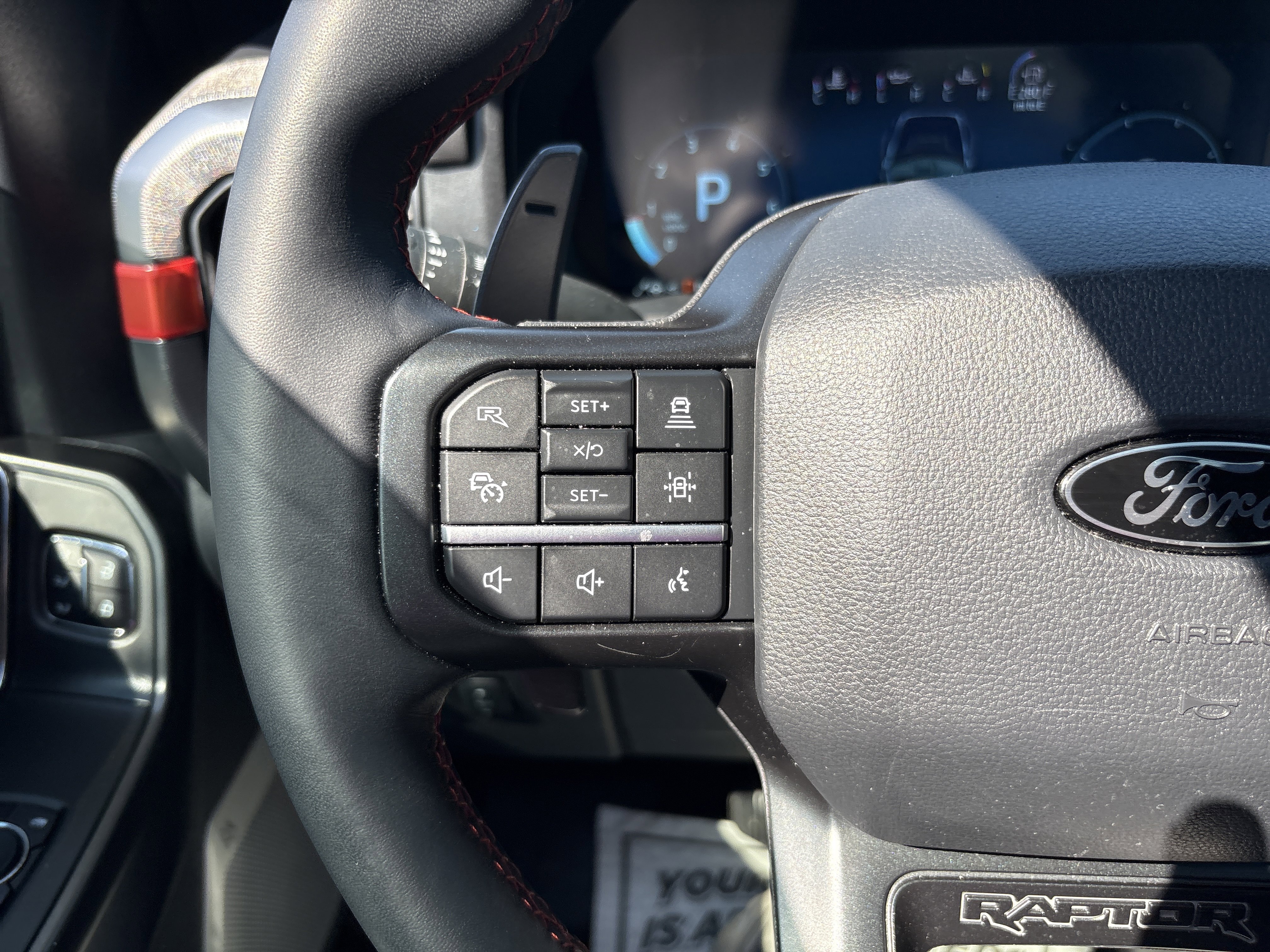 Certified 2025 Ford F150 Raptor AWD/4WD image 31