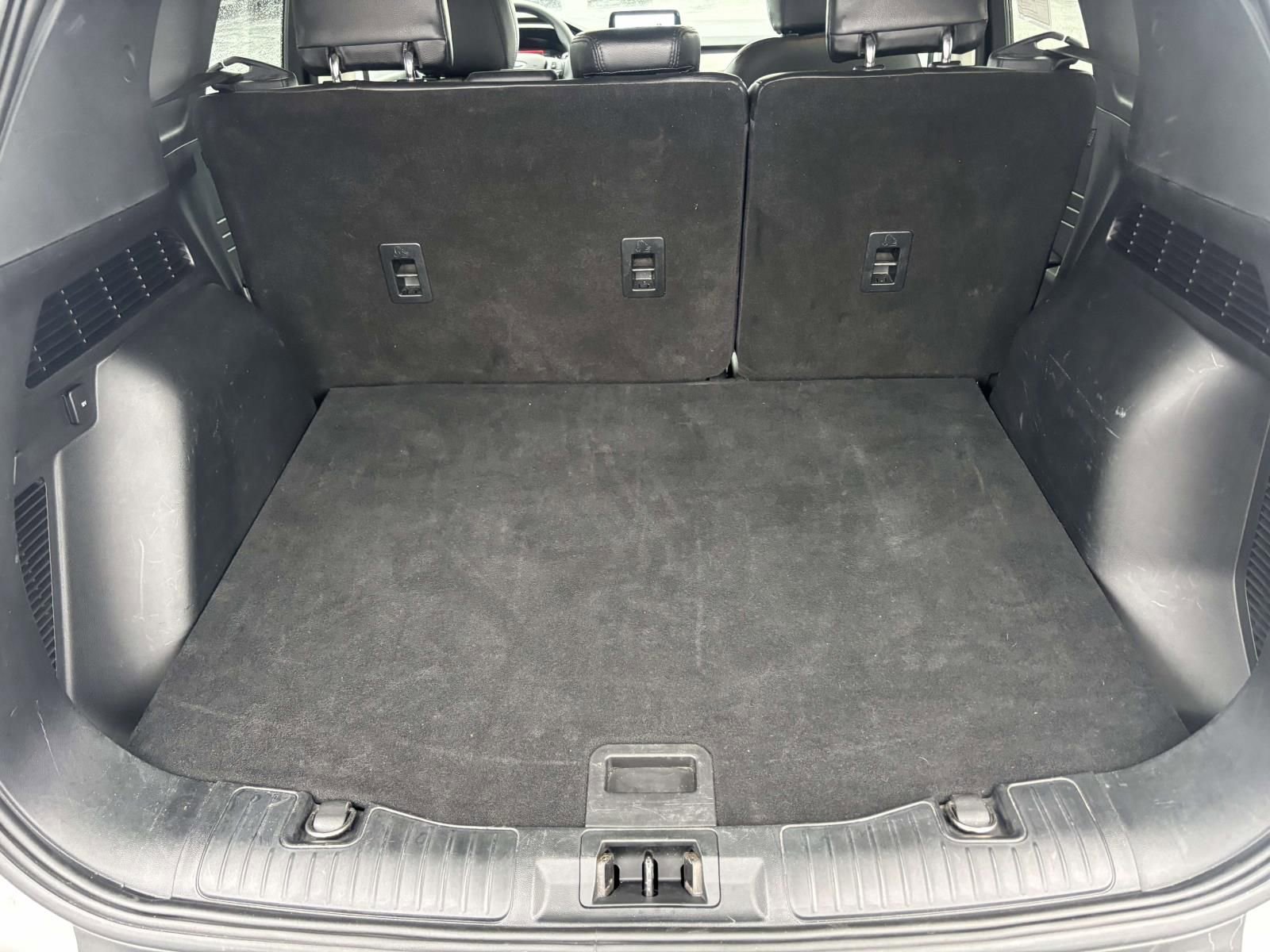 Certified 2021 Ford Escape SE w/ SE Sport Appearance Package image 11