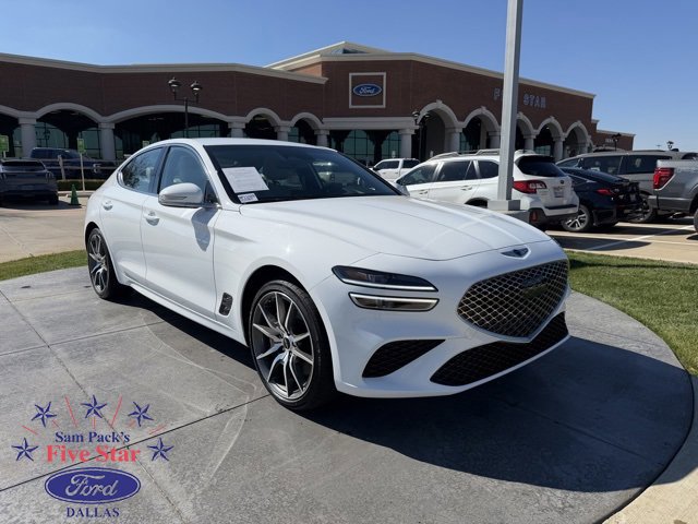 Used 2025 Genesis G70 2.5T image 4