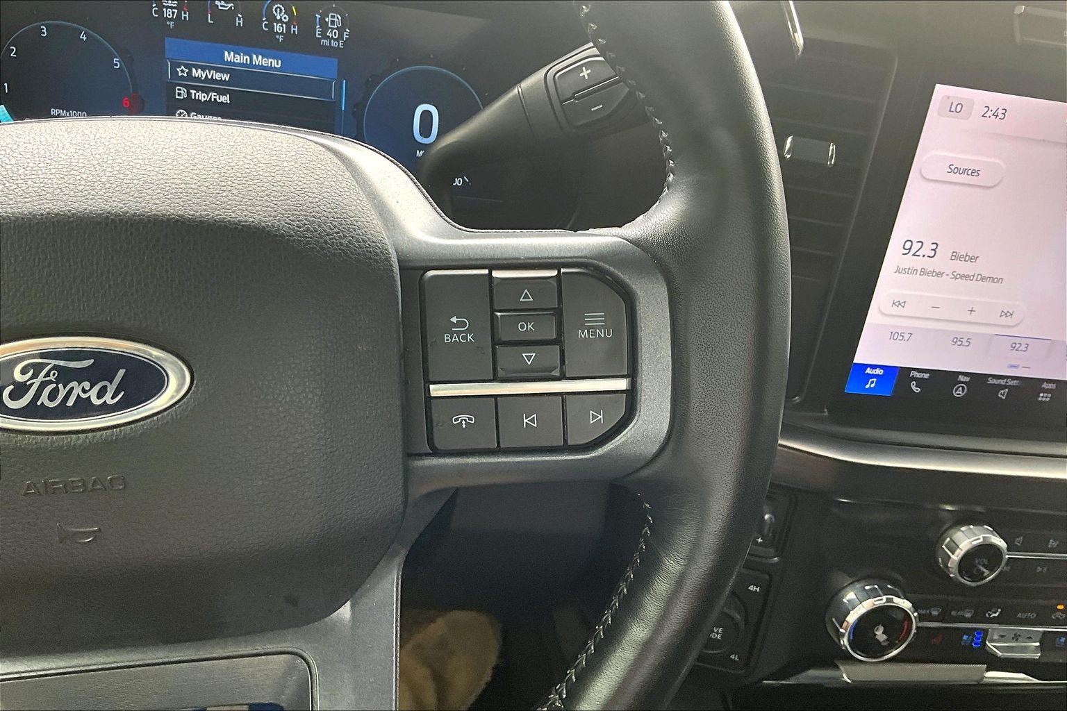 Certified 2023 Ford F250 Lariat w/ Sport Appearance Package AWD/4WD image 23