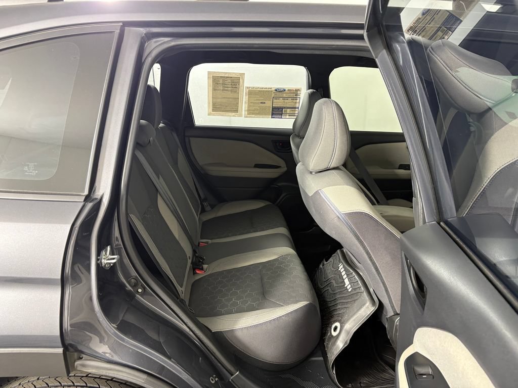 Used 2025 Subaru Forester AWD/4WD image 28