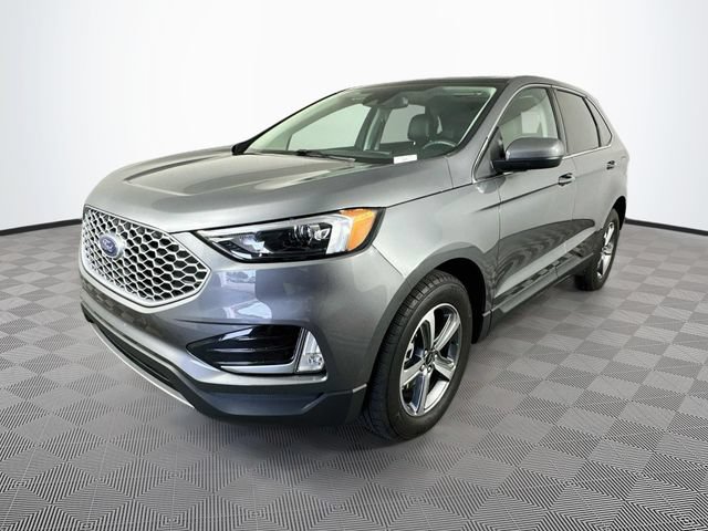 Certified 2024 Ford Edge SEL w/ Convenience Package AWD/4WD image 7