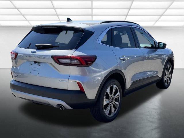 Certified 2024 Ford Escape Platinum AWD/4WD image 12