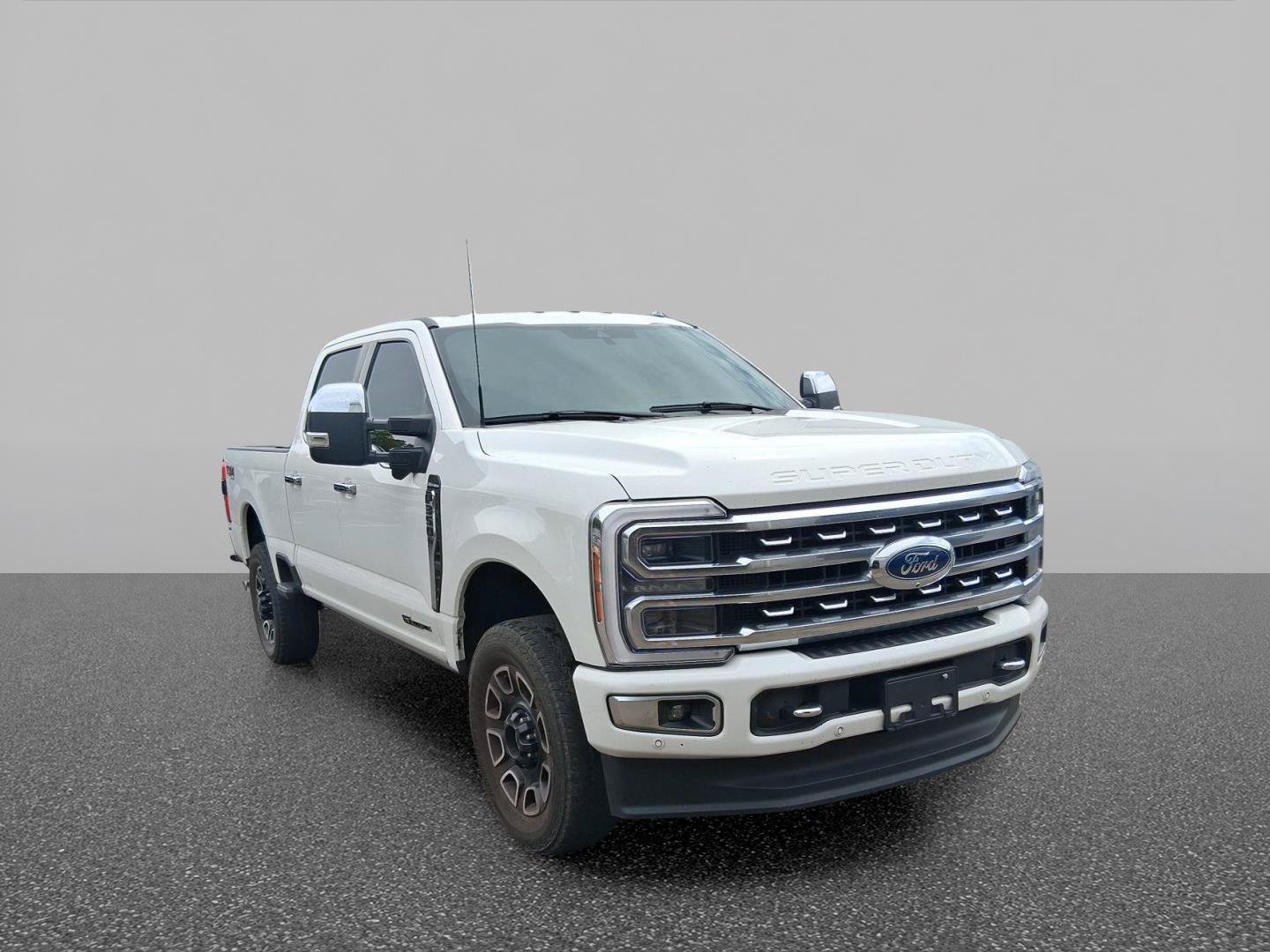 Certified 2024 Ford F350 Platinum w/ FX4 Off-Road Package AWD/4WD image 2
