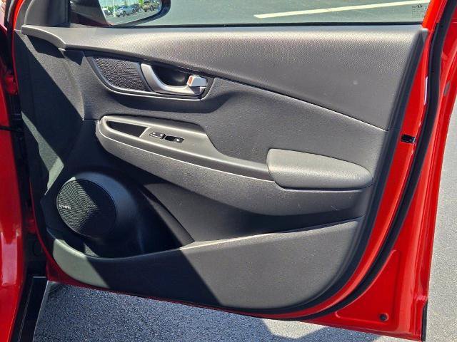 Used 2020 Hyundai Kona Ultimate FWD image 5
