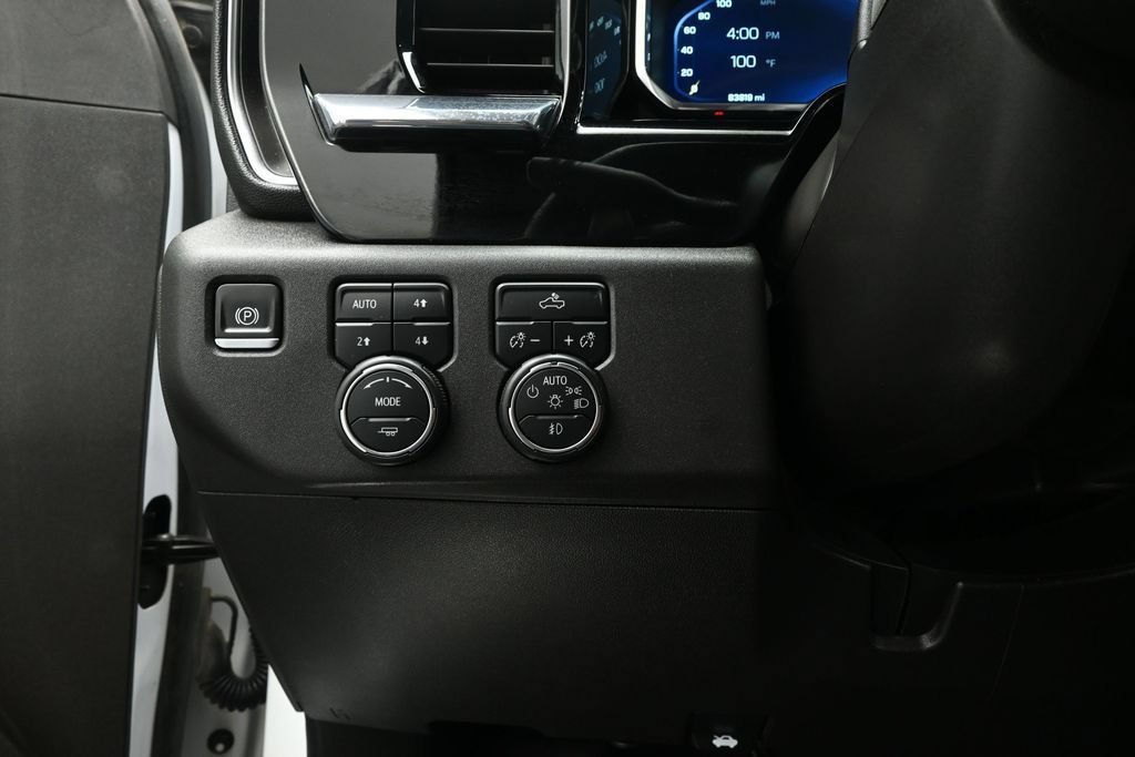 Used 2023 Chevrolet Silverado 1500 LT Trail Boss w/ Protection Package AWD/4WD image 10