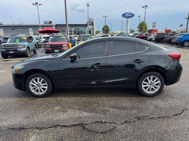 Used 2018 MAZDA MAZDA3 Sport w/ Preferred Equipment Package FWD image 3