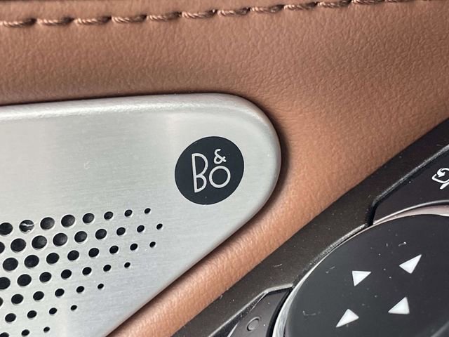 Certified 2021 Ford Explorer King Ranch w/ Premium Technology Package image 16