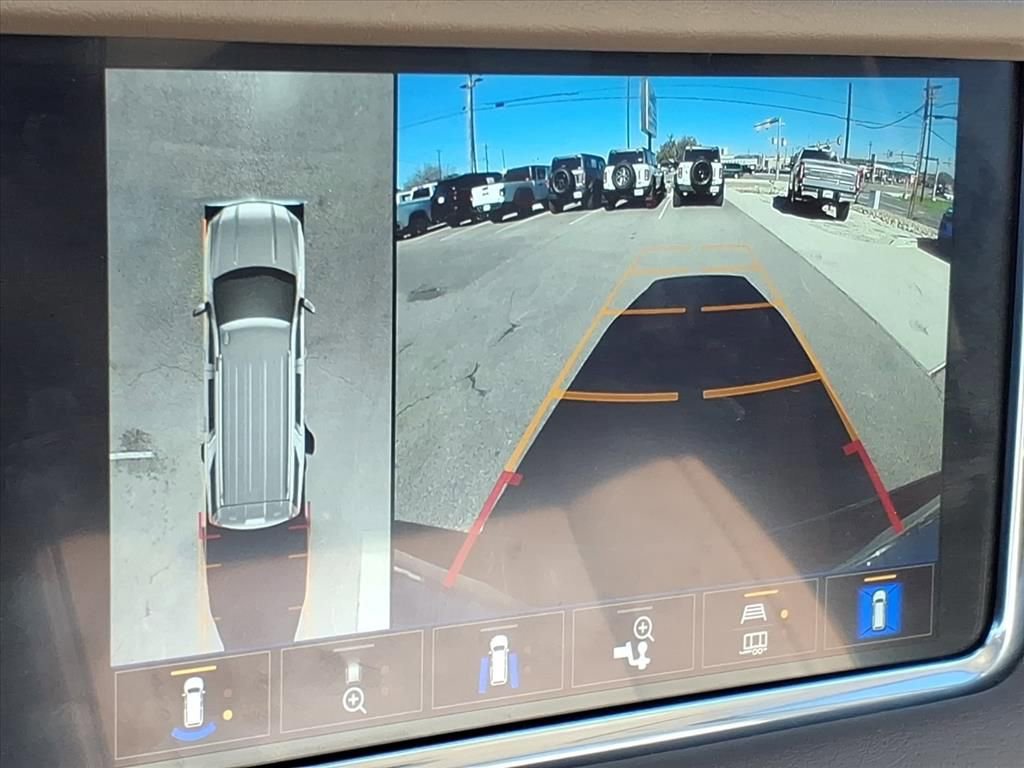 Used 2023 GMC Yukon Denali image 28