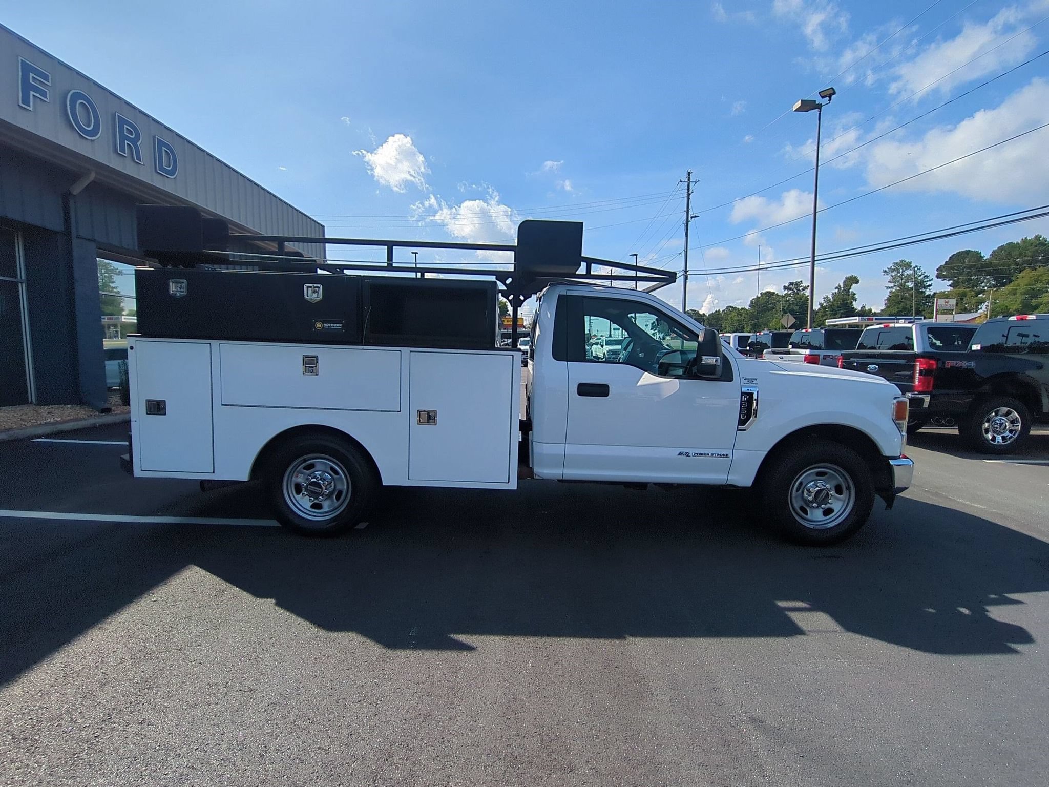 Certified 2020 Ford F350 XL w/ Power Equipment Group RWD image 4