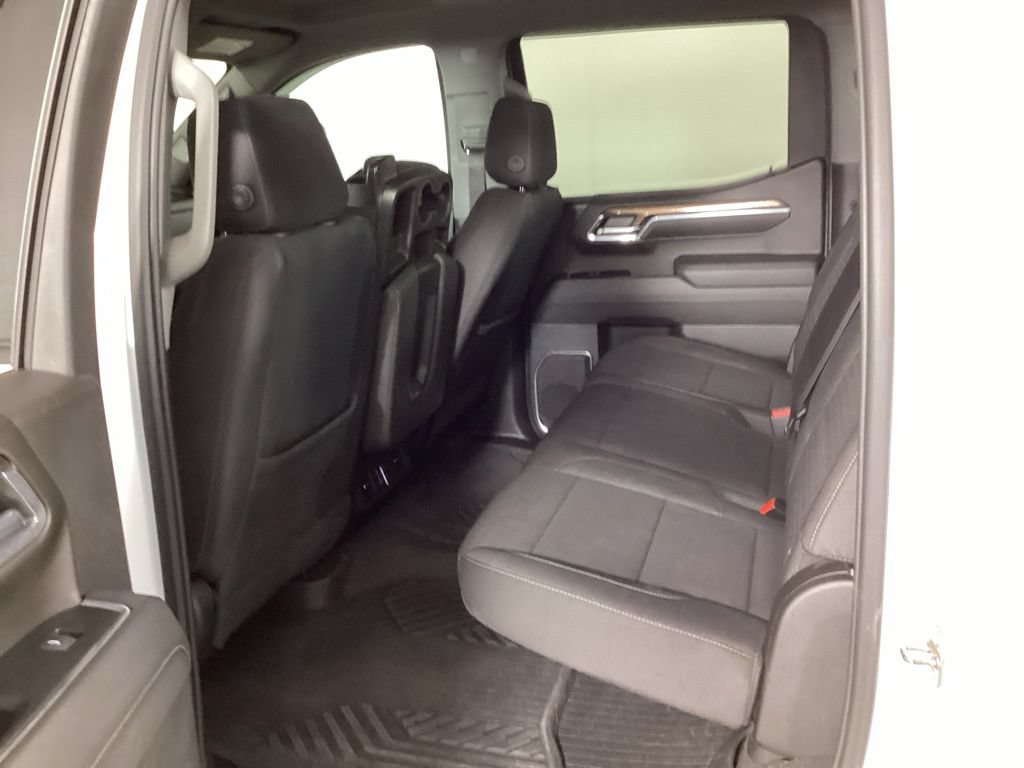 Used 2023 Chevrolet Silverado 1500 RST AWD/4WD image 29