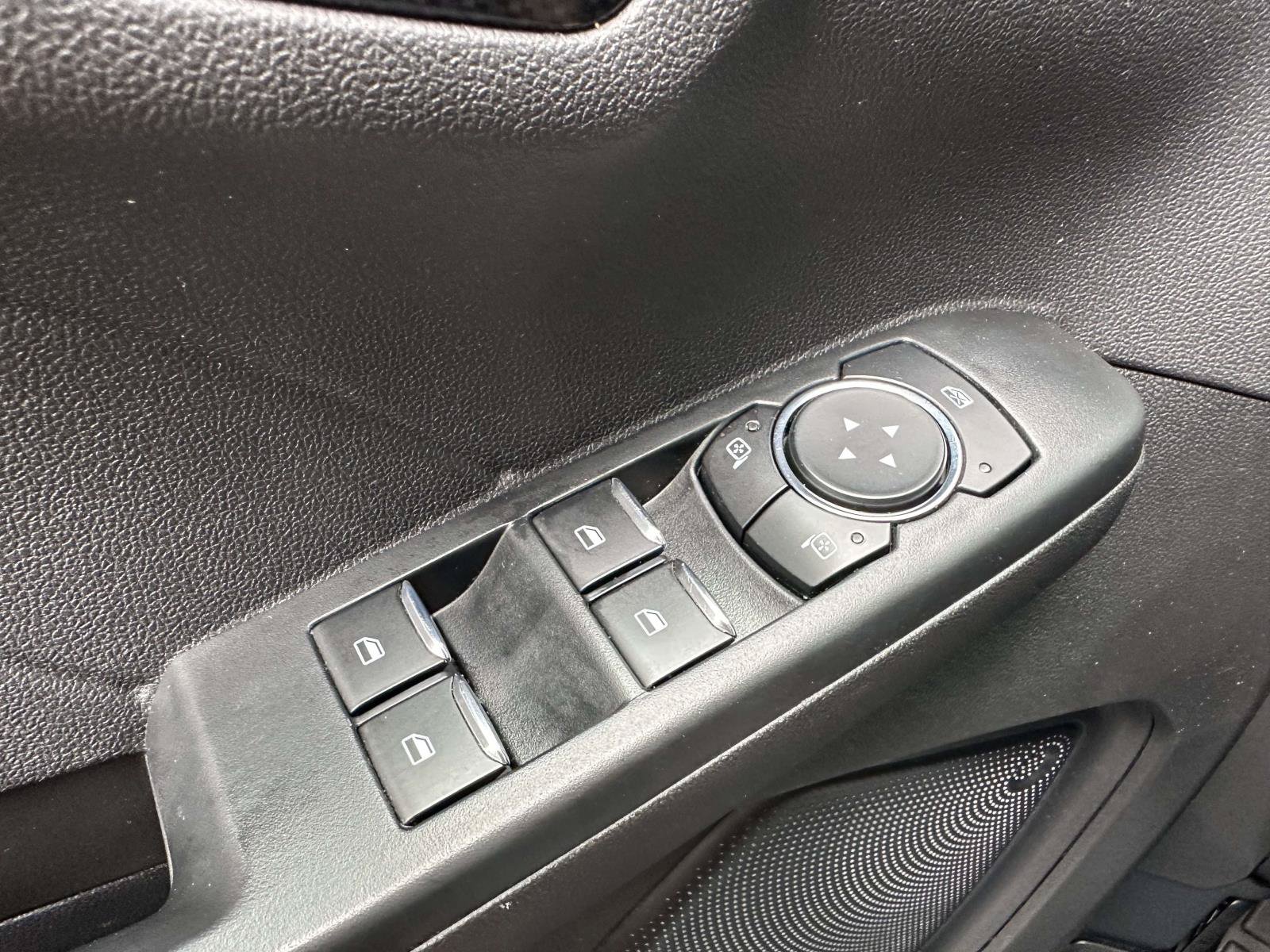 Certified 2025 Ford Escape ST-Line AWD/4WD image 35