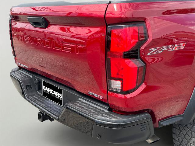 Used 2025 Chevrolet Colorado ZR2 w/ Technology Package AWD/4WD image 10