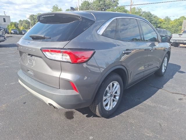 Certified 2022 Ford Escape SE w/ Convenience Package FWD image 3