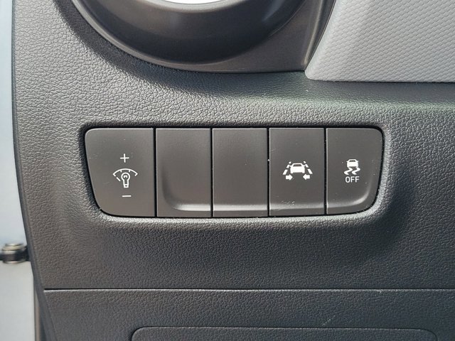 Used 2019 Hyundai Kona SE AWD/4WD image 22