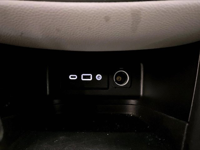 Used 2023 Chevrolet Equinox LS FWD image 31