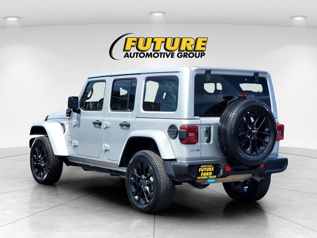 Used 2024 Jeep Wrangler Unlimited Sahara AWD/4WD image 6