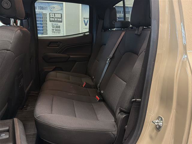 Used 2024 Chevrolet Colorado Trail Boss w/ Technology Package AWD/4WD image 7