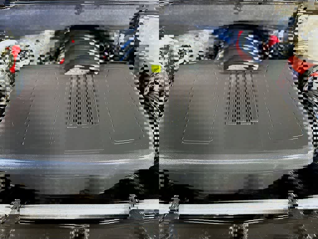 Used 2025 Chevrolet Silverado 1500 LT image 12