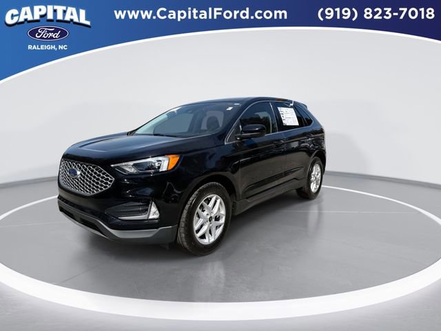 Certified 2024 Ford Edge SEL w/ Convenience Package AWD/4WD image 2