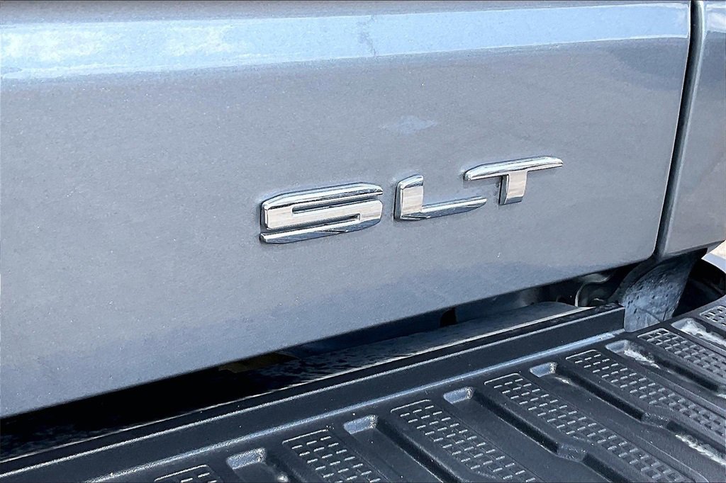 Used 2020 GMC Sierra 1500 SLT image 21