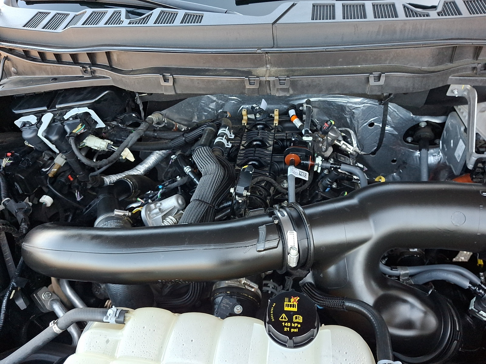 Certified 2025 Ford F150 Platinum AWD/4WD image 28