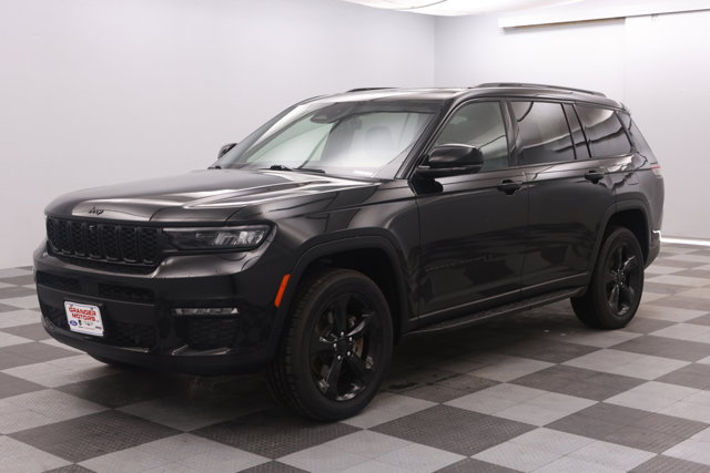 Used 2024 Jeep Grand Cherokee L Limited w/ Luxury Tech Group II AWD/4WD image 8
