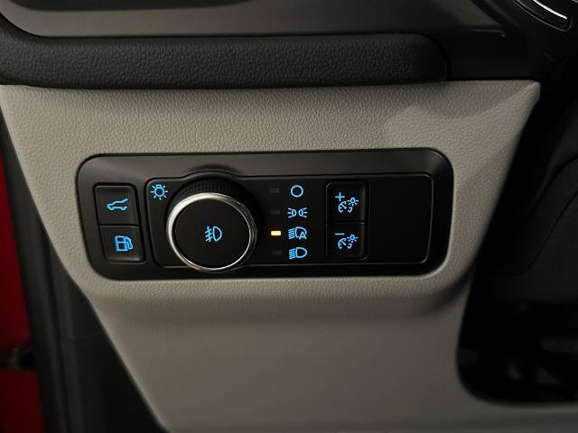 Certified 2025 Ford Escape SE w/ PHEV Premium Package FWD image 19