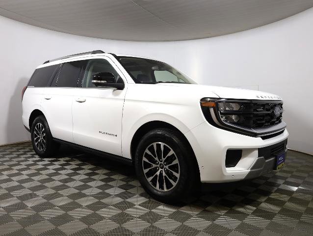 Certified 2025 Ford Expedition Platinum AWD/4WD image 4