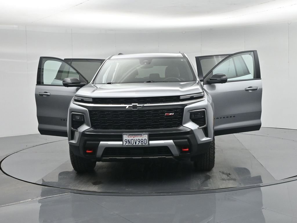 Used 2024 Chevrolet Traverse Z71 w/ LPO, Floor Liner Package image 52