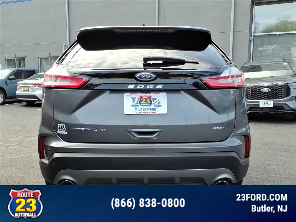 Certified 2022 Ford Edge Titanium w/ Equipment Group 301A AWD/4WD image 4