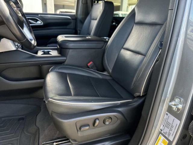 Used 2022 GMC Yukon XL SLT w/ SLT Premium Package image 20