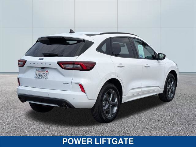 Certified 2023 Ford Escape ST-Line w/ Tech Pack #1 image 4