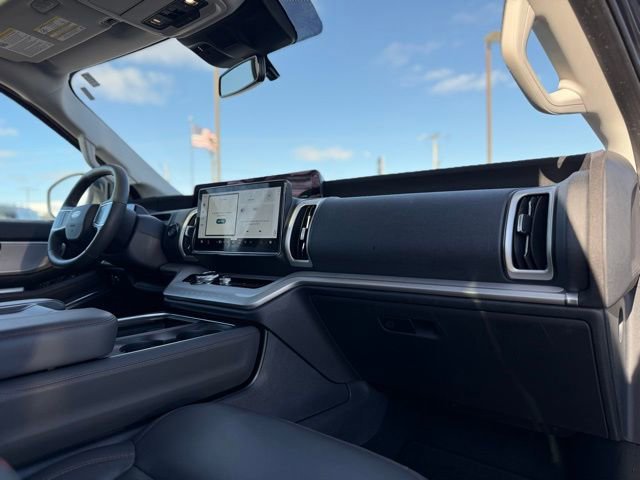 Certified 2025 Ford Expedition Max Active image 20