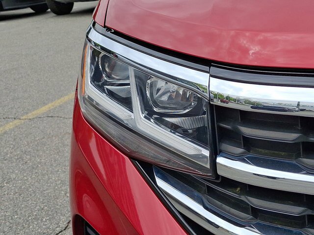 Used 2020 Volkswagen Atlas Cross Sport SE w/ Towing Package AWD/4WD image 20