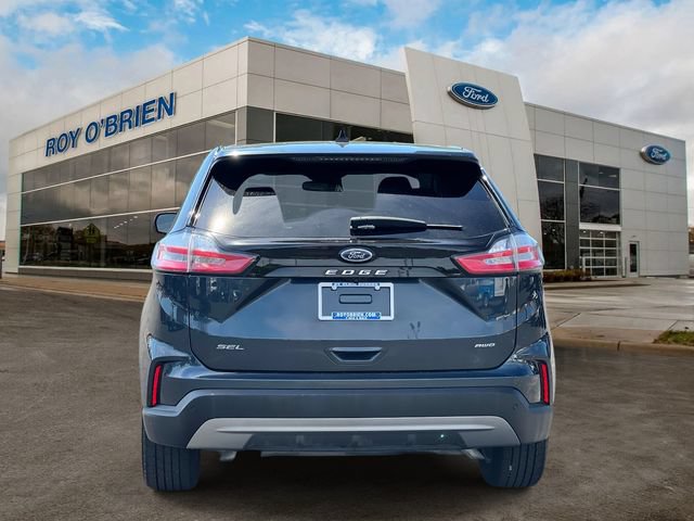 Certified 2023 Ford Edge SEL w/ Convenience Package AWD/4WD image 4