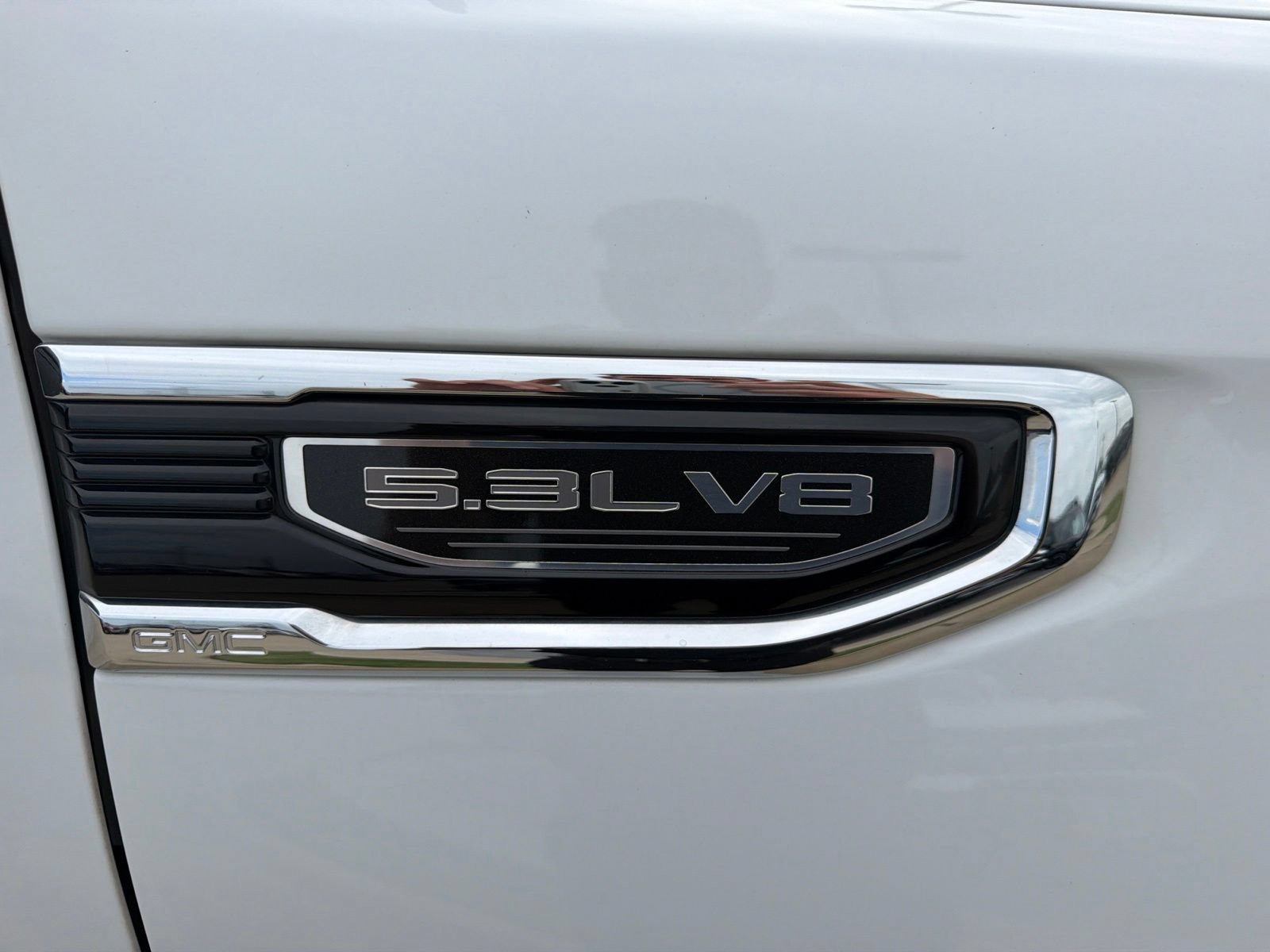 Used 2023 GMC Sierra 1500 Denali RWD image 16