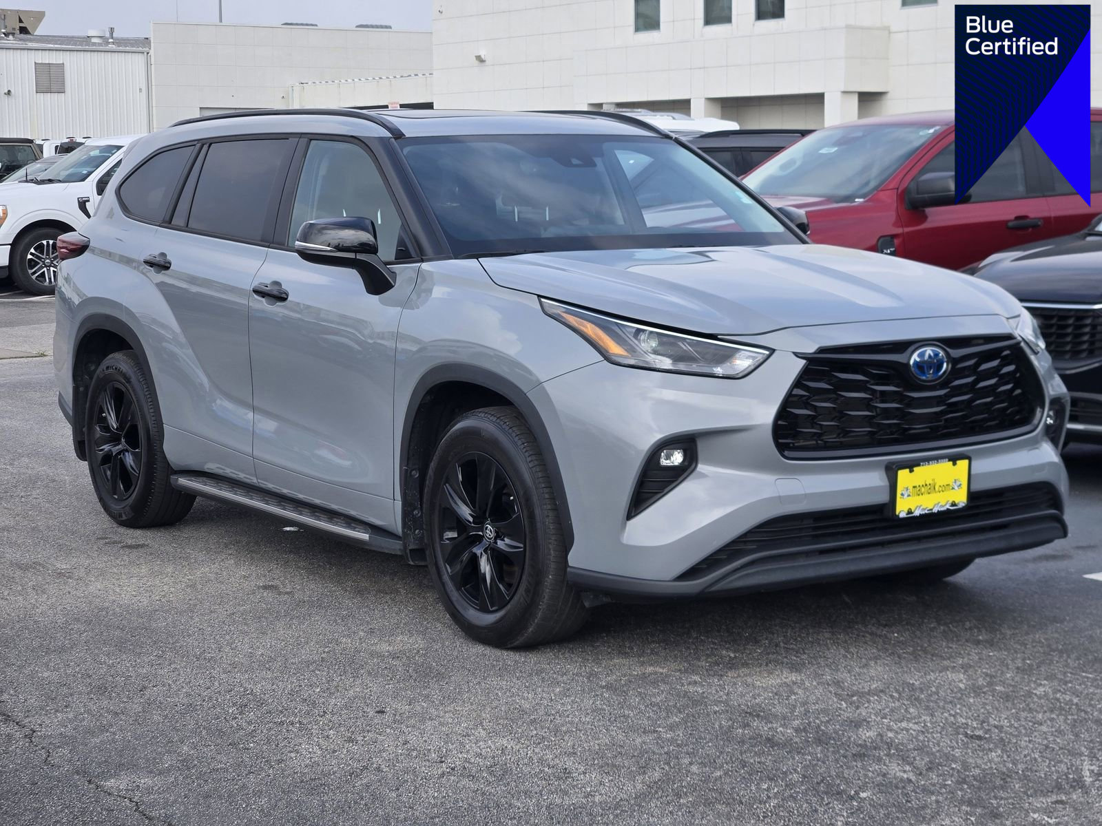 Used 2024 Toyota Highlander XLE