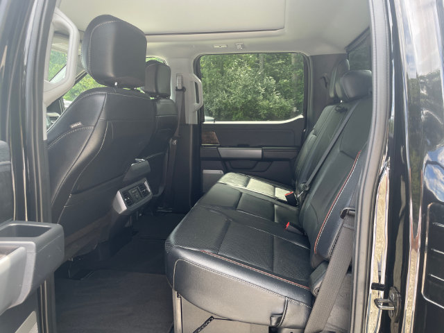 Certified 2024 Ford F250 Lariat w/ Lariat Ultimate Package AWD/4WD image 19
