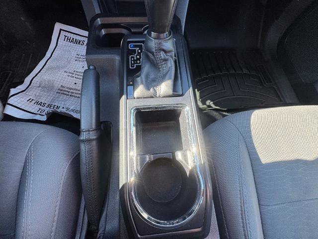 Used 2017 Toyota Tacoma SR image 12