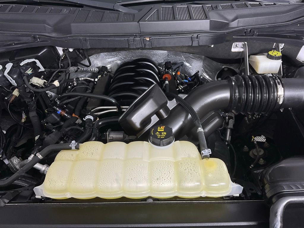 Certified 2022 Ford F150 Lariat w/ Equipment Group 502A High image 9