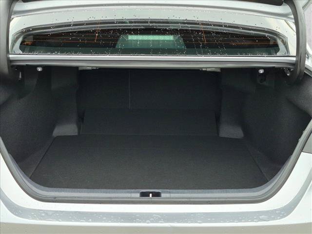 Used 2022 Toyota Camry SE w/ Audio Upgrade Package FWD image 7