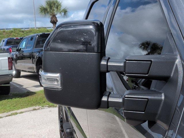 Certified 2025 Ford F350 Platinum w/ FX4 Off-Road Package AWD/4WD image 12