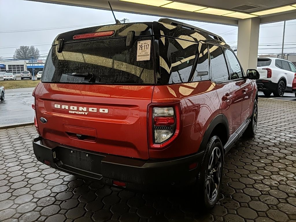 Certified 2024 Ford Bronco Sport Outer Banks w/ Tech Package AWD/4WD image 6