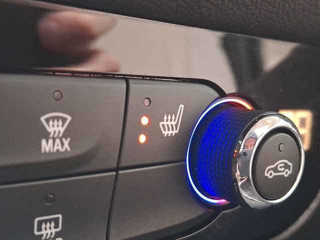 Used 2022 Buick Enclave Essence w/ Experience Buick Package image 26