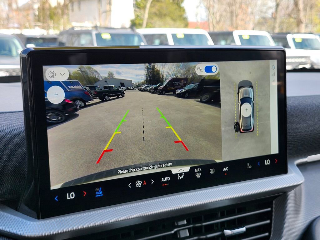 Certified 2025 Ford Explorer ST image 24